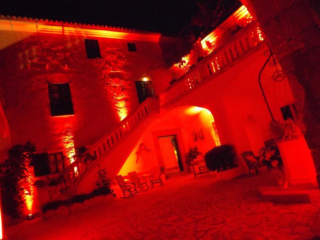 Hotel Son Esteve Андратс Екстериор снимка